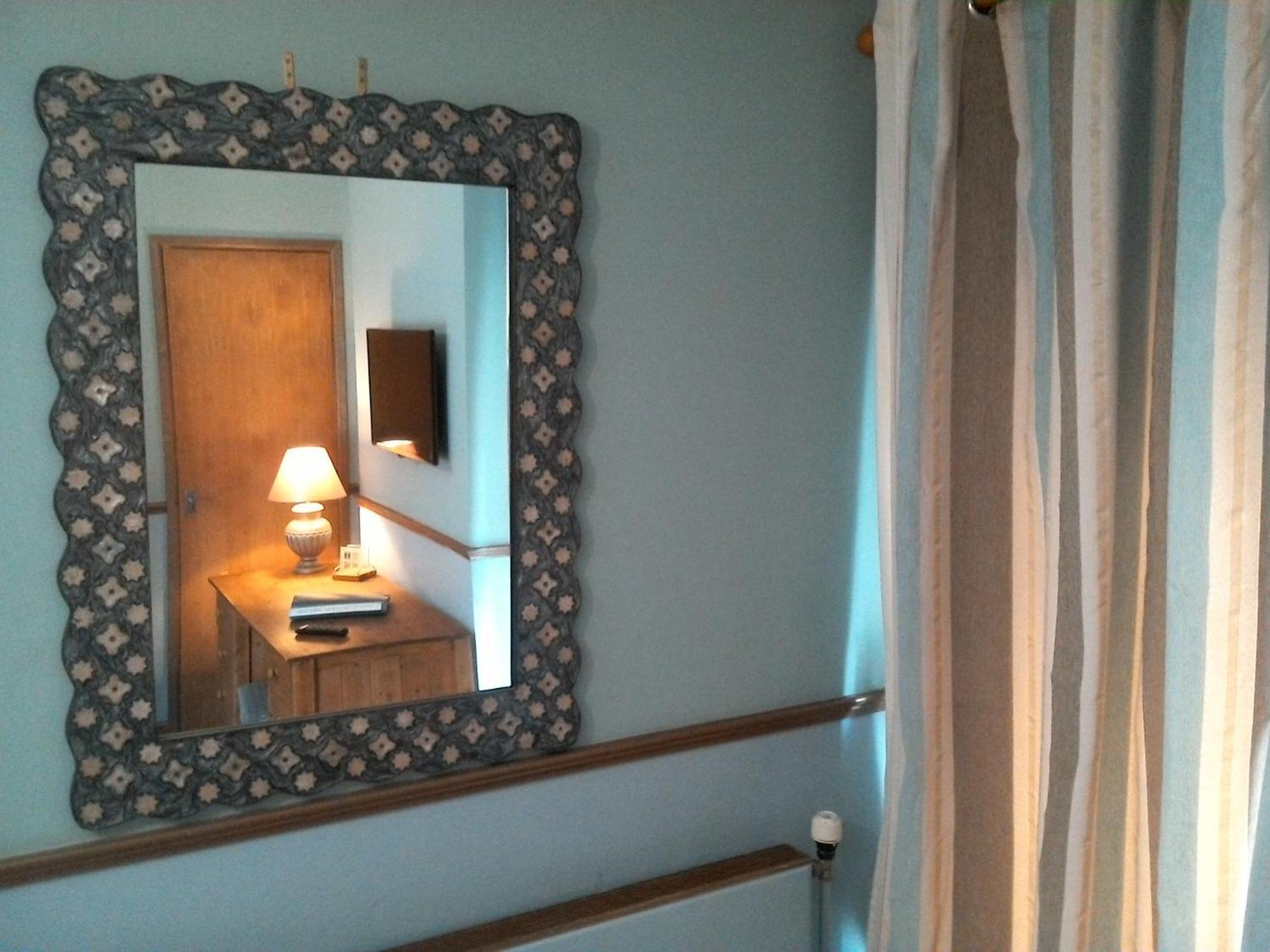 Guest house Meare Manor