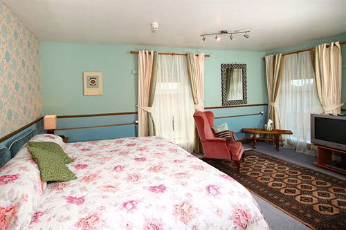 Meare Manor 4*