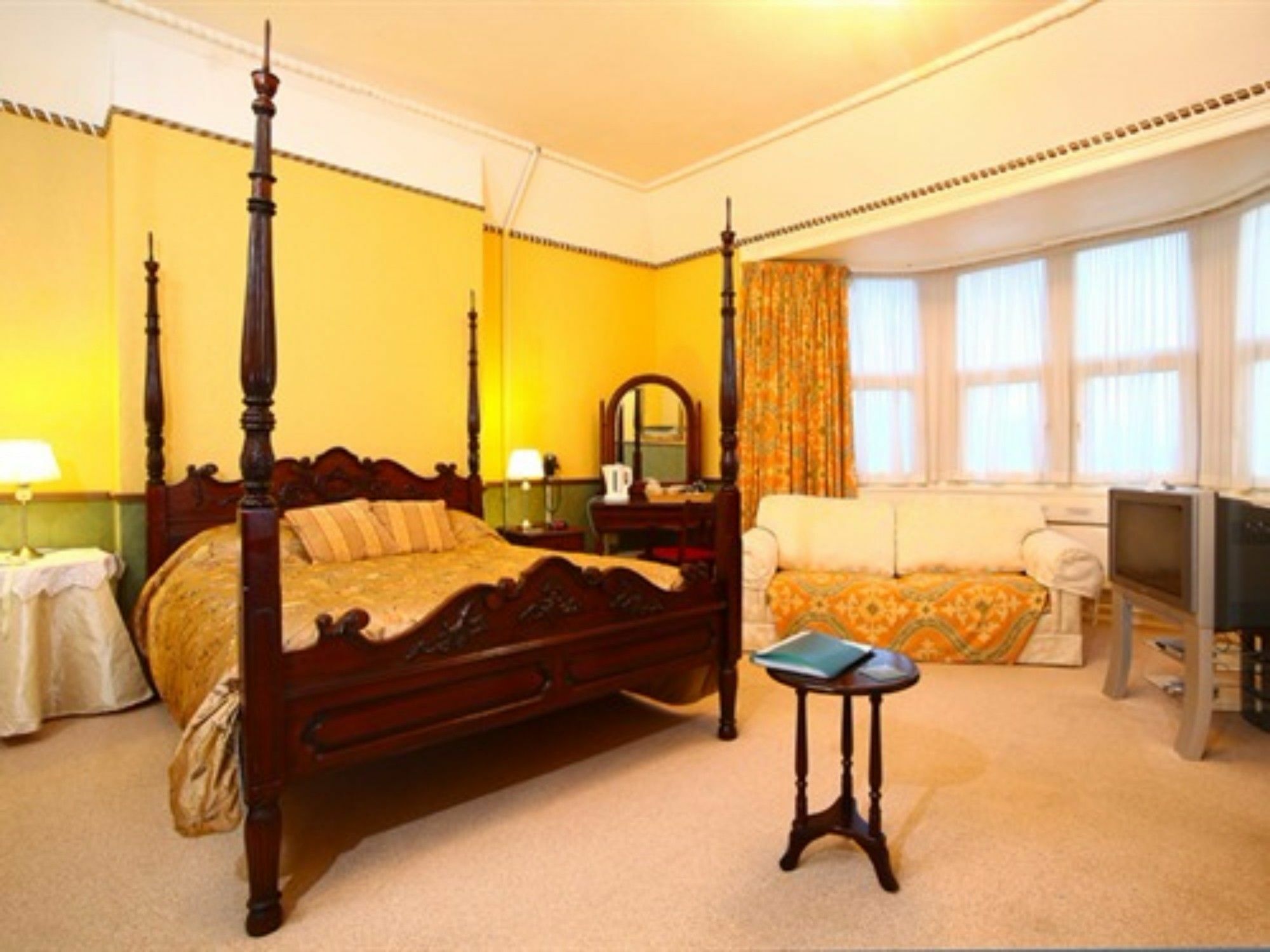 Meare Manor Glastonbury